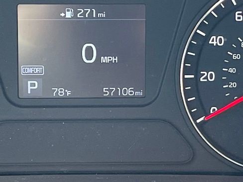 Used 2020 Kia Sorento LX w/ LX I4 Convenience Package image 29