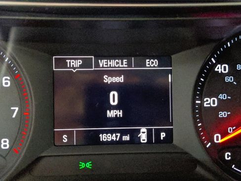 Used 2021 Chevrolet TrailBlazer LT w/ Convenience Package image 22