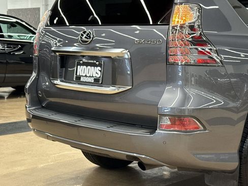 Used 2021 Lexus GX 460 Premium w/ Premium Package AWD/4WD image 29
