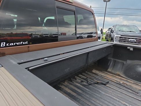 Used 2012 Ford F250 King Ranch w/ King Ranch w/Chrome Pkg AWD/4WD image 7