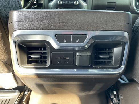 Used 2021 GMC Sierra 2500 Denali w/ Denali Ultimate Package image 19