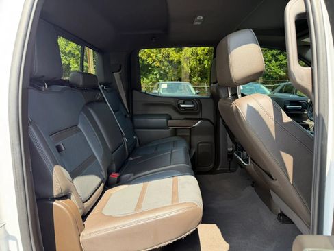 Used 2020 GMC Sierra 1500 Denali w/ Denali Ultimate Package AWD/4WD image 16