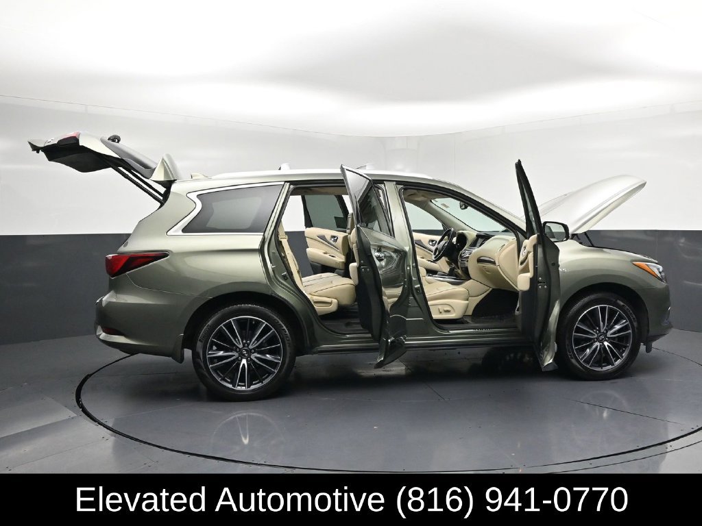 Used 2017 INFINITI QX60 Luxe w/ Deluxe Technology Package AWD/4WD image 45