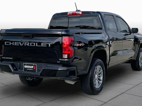 Used 2024 Chevrolet Colorado LT w/ LT Convenience Package image 13