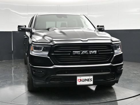 Used 2023 RAM 1500 Laramie AWD/4WD image 5