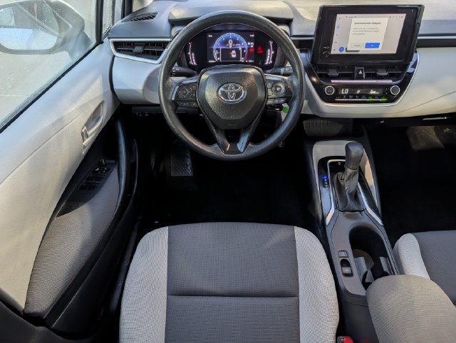 Used 2026 Toyota Corolla LE FWD image 12