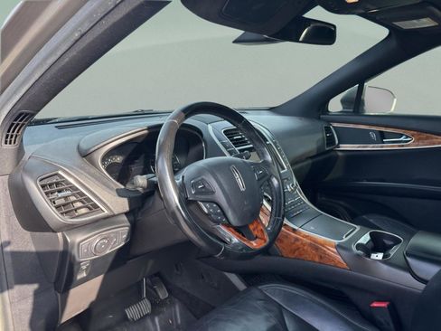 Used 2016 Lincoln MKX Reserve w/ Technology Package image 21