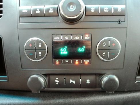 Used 2010 Chevrolet Silverado 1500 LT RWD image 39