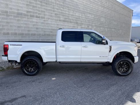 Used 2020 Ford F350 Platinum w/ Tremor Off-Road Package image 14