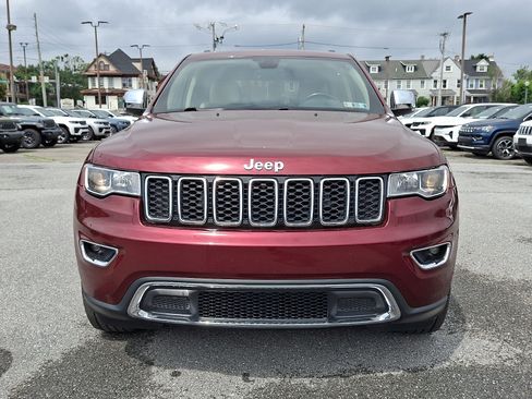 Used 2017 Jeep Grand Cherokee Limited w/ Trailer Tow Group IV AWD/4WD image 2