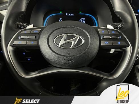 Used 2025 Hyundai Palisade SEL AWD/4WD image 18