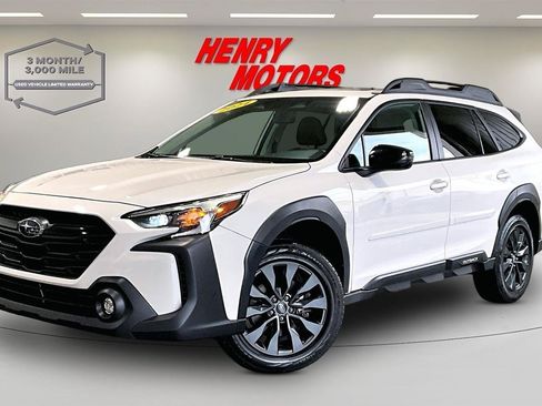 Used 2024 Subaru Outback Onyx Edition AWD/4WD image 3