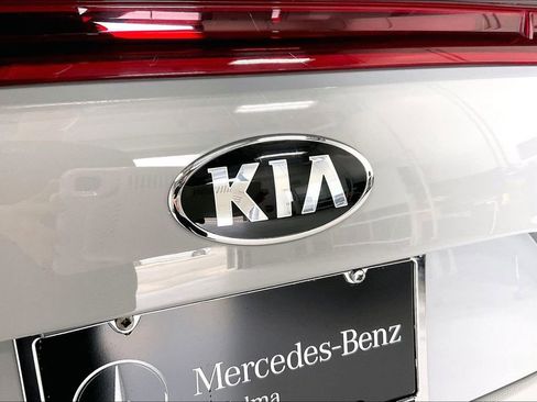 Used 2019 Kia Stinger GT1 RWD image 31