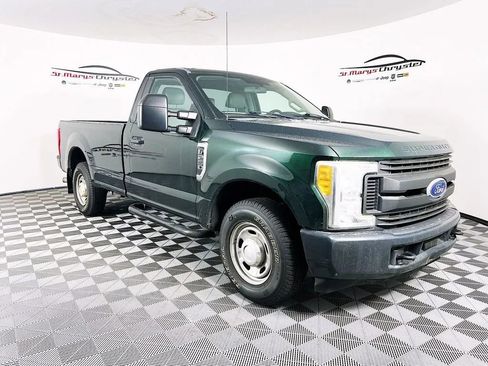 Used 2017 Ford F250 XL RWD image 1