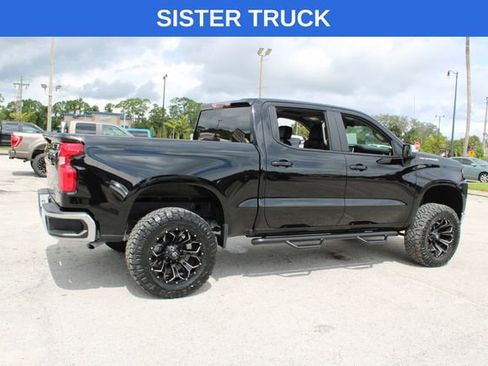 Used 2020 Chevrolet Silverado 1500 LT image 13