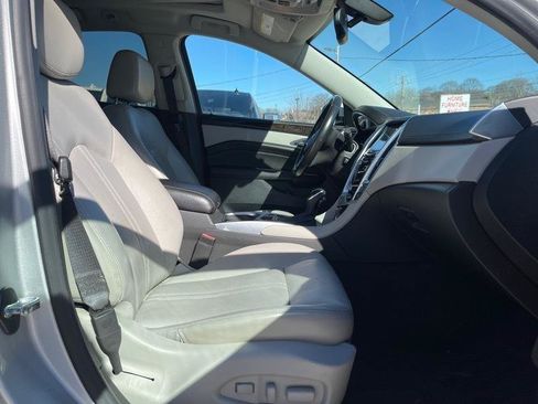 Used 2015 Cadillac SRX Luxury FWD image 14