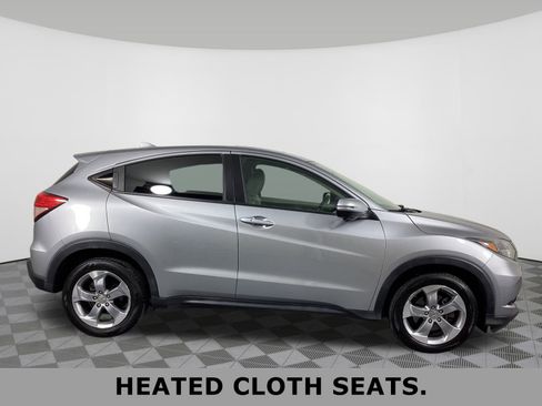 Used 2017 Honda HR-V EX image 4