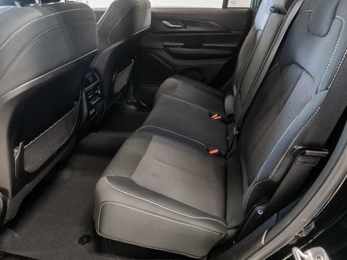 Used 2025 Jeep Grand Cherokee Laredo X w/ Luxury Tech Group I AWD/4WD image 24