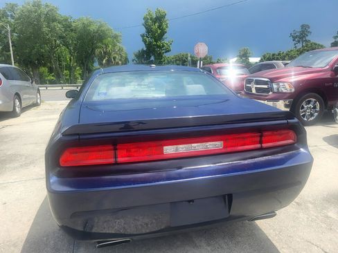 Used 2013 Dodge Challenger R/T RWD image 35
