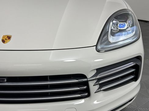 Certified 2023 Porsche Cayenne image 11