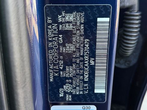 Certified 2024 Kia Seltos S image 28