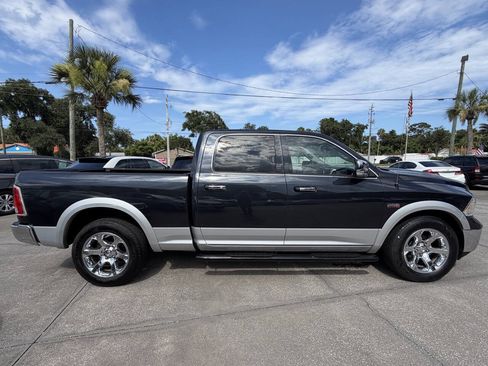 Used 2014 RAM 1500 Laramie w/ Convenience Group RWD image 9