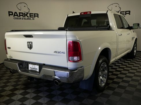 Used 2017 RAM 1500 Laramie AWD/4WD image 5