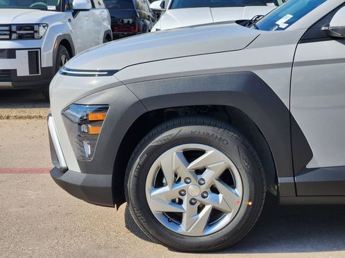 New 2026 Hyundai Kona SE FWD image 6