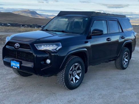 Used 2019 Toyota 4Runner SR5 image 4