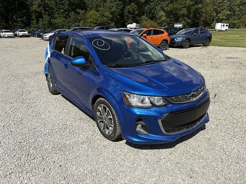 Used 2020 Chevrolet Sonic LT image 4