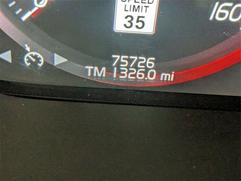 Used 2021 Volvo XC60 T5 Momentum w/ Protection Package Premier image 19