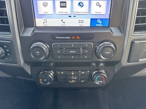 Certified 2019 Ford F150 XLT image 27