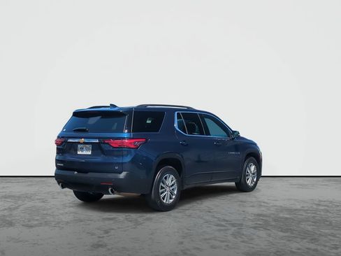 Used 2023 Chevrolet Traverse LT FWD image 8