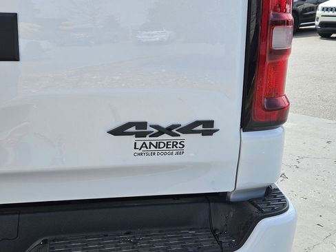 New 2026 RAM 1500 Express image 26