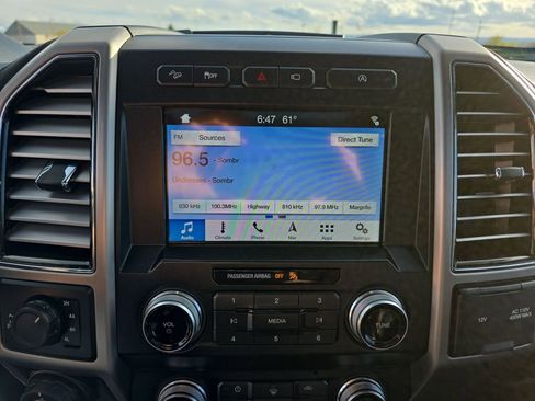 Used 2019 Ford F150 Platinum w/ Technology Package image 21