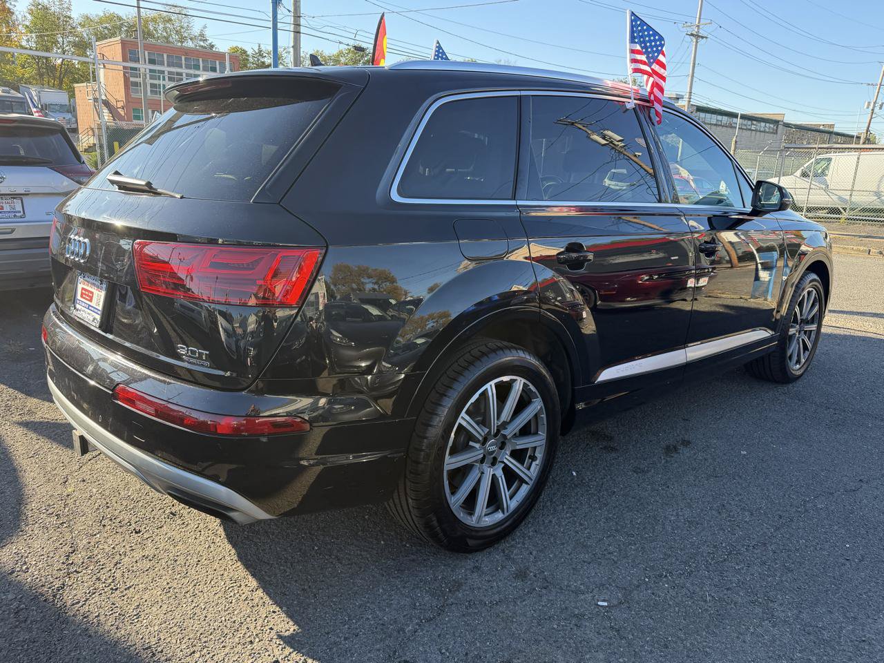 Used 2018 Audi Q7 3.0T Prestige w/ Prestige Package AWD/4WD image 11