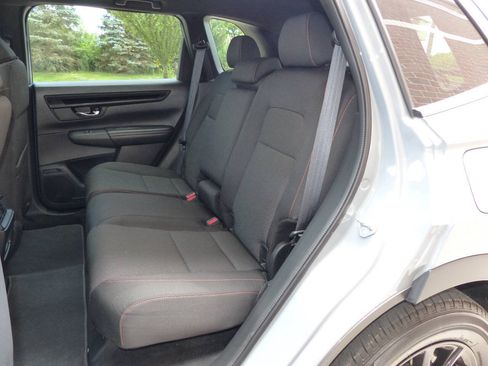 Used 2025 Honda CR-V Sport image 30
