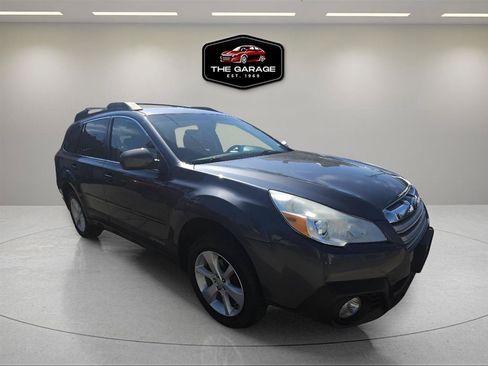 Used 2014 Subaru Outback 2.5i Premium AWD/4WD image 8