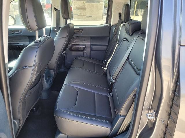 Used 2025 Ford Maverick Lobo AWD/4WD image 34