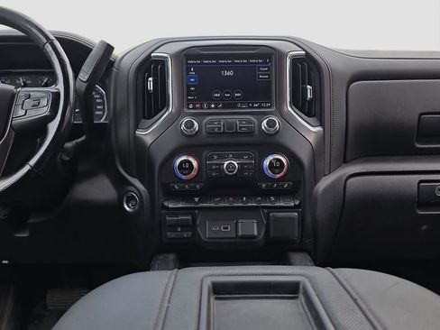 Used 2022 GMC Sierra 2500 AT4 AWD/4WD image 14