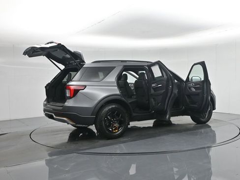 New 2026 Ford Explorer Tremor AWD/4WD image 5