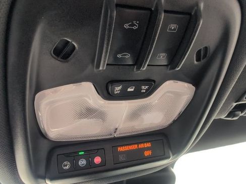 Certified 2024 Chevrolet TrailBlazer RS w/ Convenience Package image 30