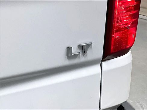 Used 2025 Chevrolet Silverado 1500 LT image 27