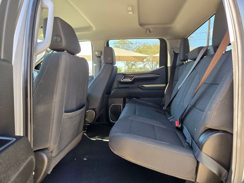 Used 2023 Chevrolet Silverado 1500 LT image 14