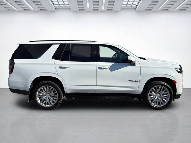 Used 2023 Chevrolet Tahoe RST w/ Luxury Package AWD/4WD image 3