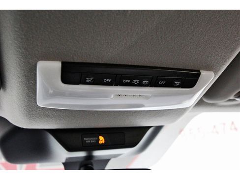 Certified 2025 Nissan Kicks S image 25