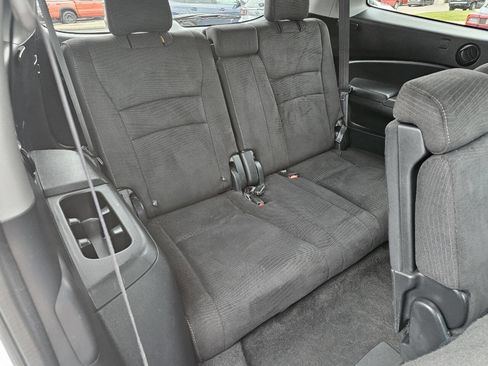 Used 2017 Honda Pilot LX image 20