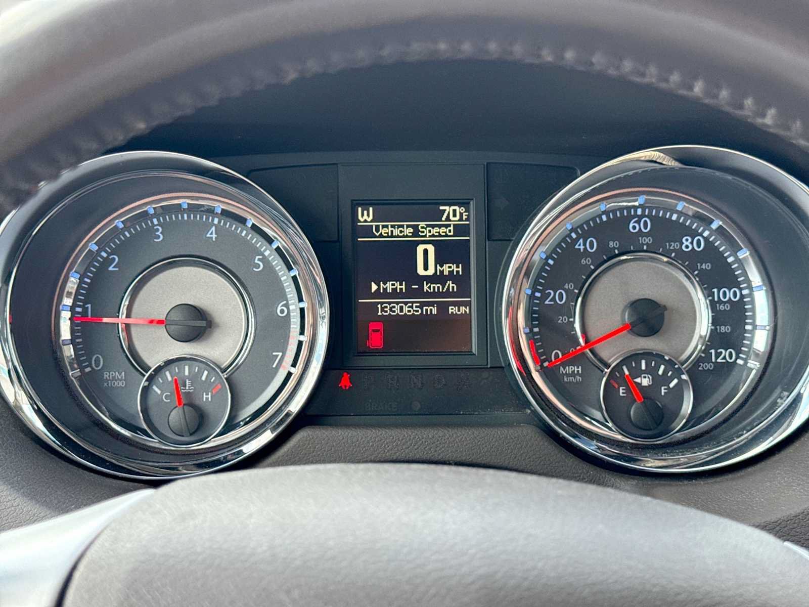Used 2014 Chrysler Town & Country Touring-L FWD image 35