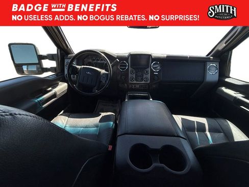 Used 2015 Ford F250 Lariat w/ Lariat Ultimate Package image 9