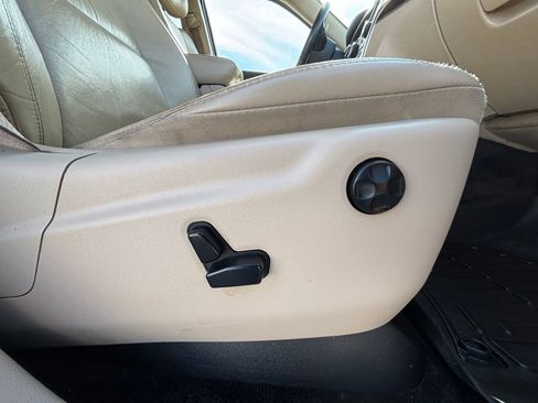 Used 2015 Jeep Grand Cherokee Limited w/ Trailer Tow Group IV image 25